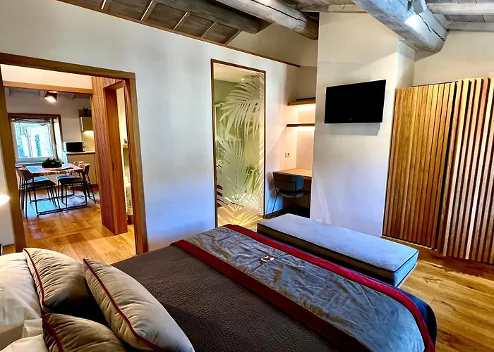 Nobilia Dimore - & Privata 4*